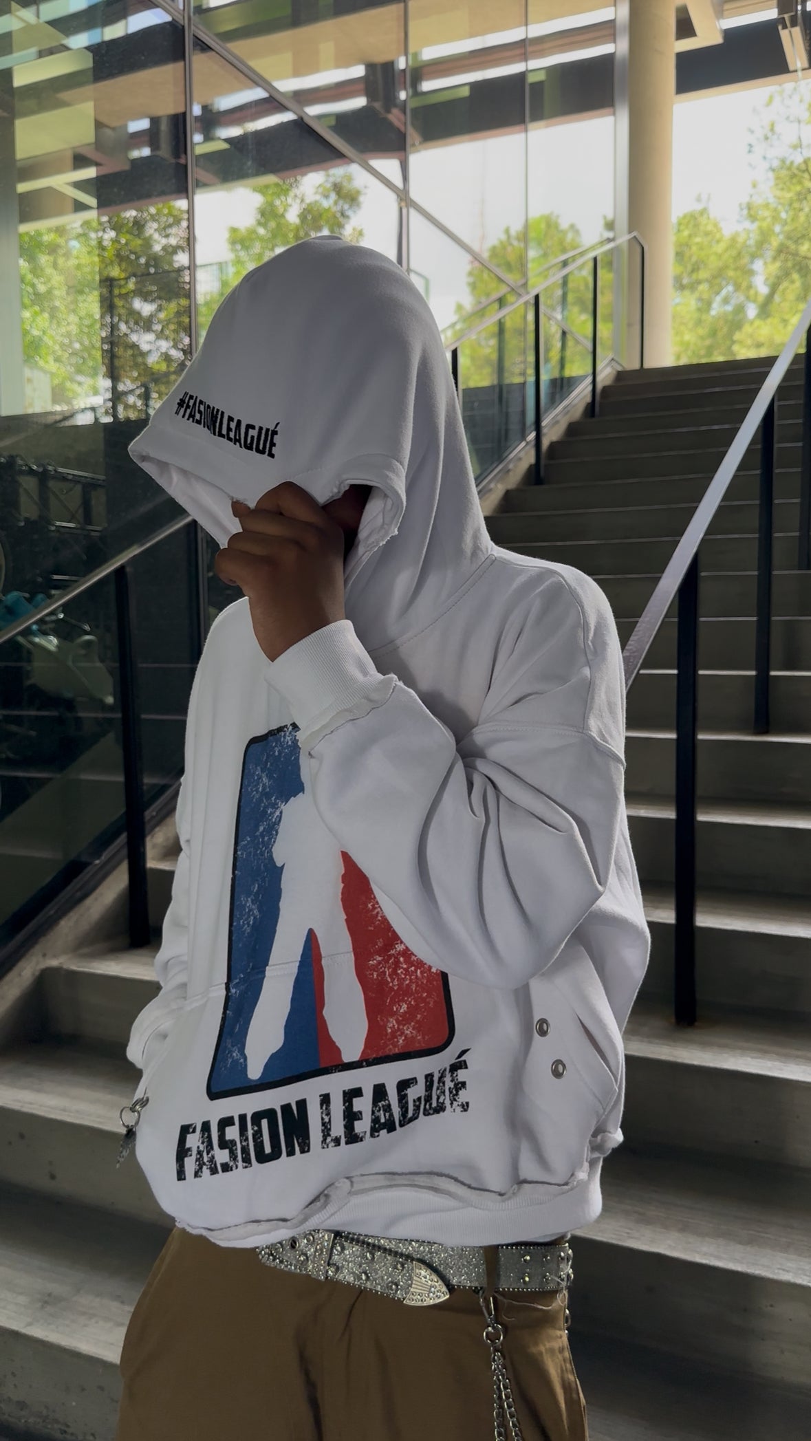 WHITE FASION LEAGUÉ